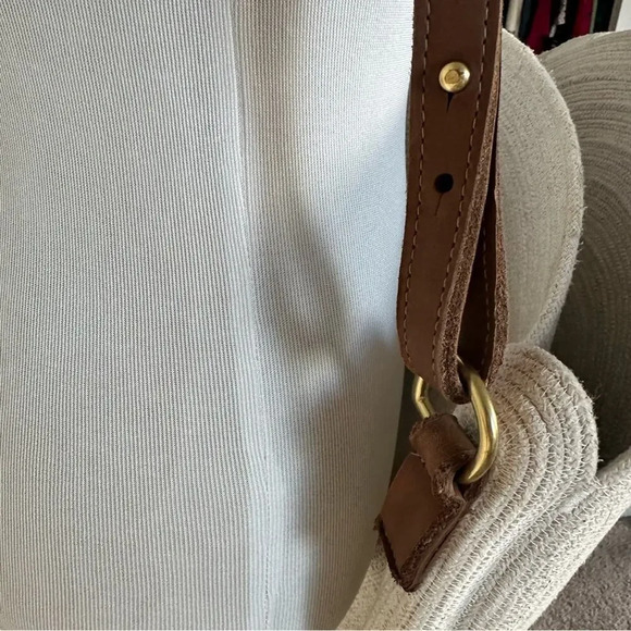 Summer Large Circle Round Macrame Cream Hand Bag with Leather Brown Strap - Picture 4 of 7